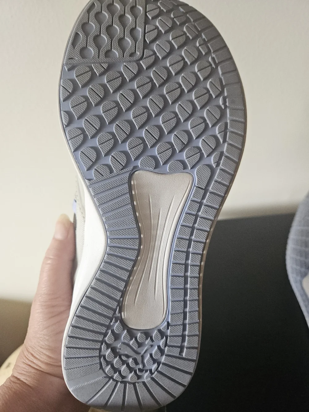 Puma Light Gray Women's Athletic Sneakers - 8.5 W Comfortable Everyday Runner
